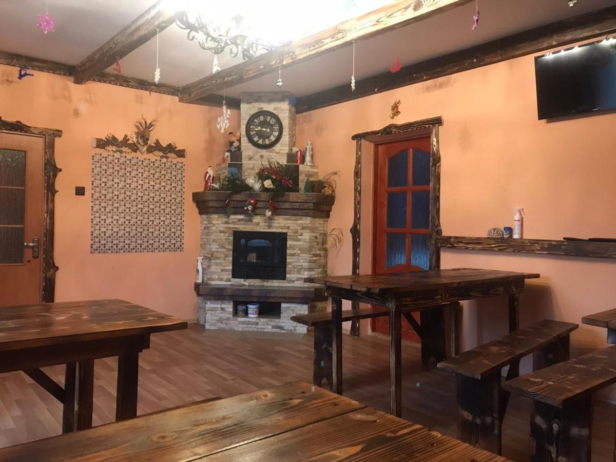 Cottage V Gorakh อีสกี ภายนอก รูปภาพ