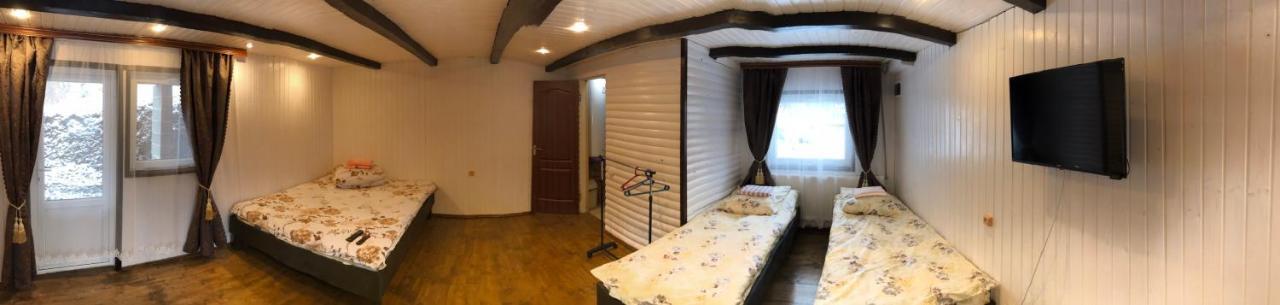 Cottage V Gorakh อีสกี ภายนอก รูปภาพ